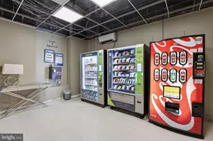 350 G St SW, Washington, DC 20024 - Photo 26