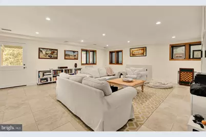 3111 Chain Bridge Road NW, Washington, DC 20016 - Photo 56