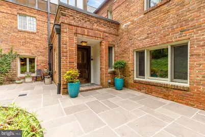 3111 Chain Bridge Road NW, Washington, DC 20016 - Photo 2