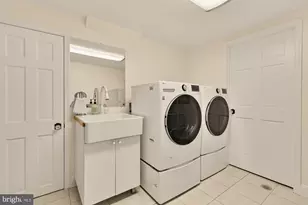 3111 Chain Bridge Rd NW, Washington, DC 20016 - Photo 62