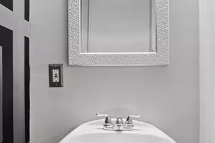 1153 3rd St NE, Washington, DC 20002 - Photo 10