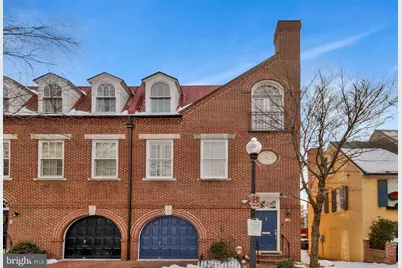 3230 Volta Place NW, Washington, DC 20007 - Photo 2