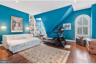 3230 Volta Place NW, Washington, DC 20007 - Photo 32