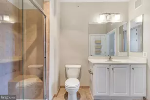 1451 Belmont St NW, Washington, DC 20009 - Photo 18