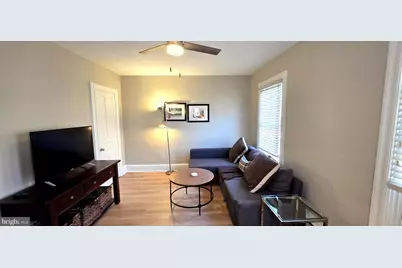 1211 33rd Street NW #2, Washington, DC 20007 - Photo 6