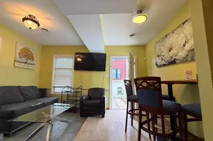830 19th St NE, Washington, DC 20002 - Photo 4