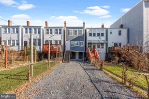 756 19th St NE, Washington, DC 20002 - Photo 8