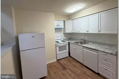 1901 16th Street NW #11, Washington, DC 20009 - Photo 4