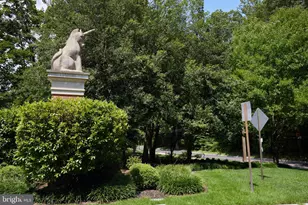 2712 Unicorn Ln NW, Washington, DC 20015 - Photo 4