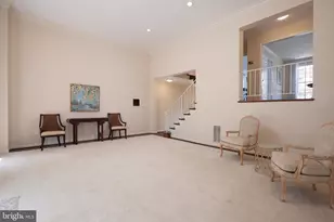 2712 Unicorn Ln NW, Washington, DC 20015 - Photo 18