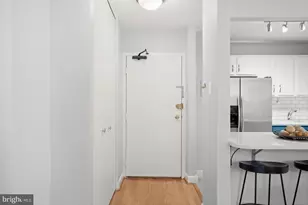 1260 21st St NW, Washington, DC 20036 - Photo 4