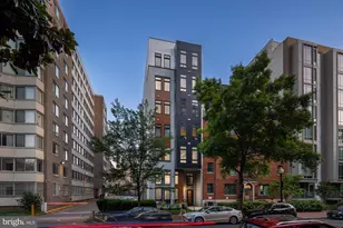 1208 M St NW, Washington, DC 20005 - Photo 22