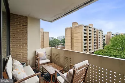 429 N SW #S401, Washington, DC 20024 - Photo 8