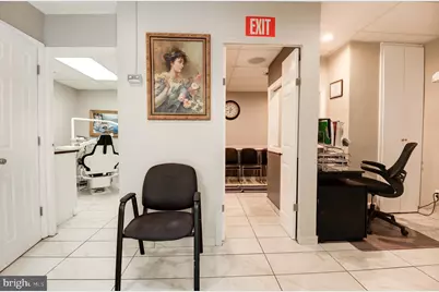1330 New Hampshire Avenue NW #B3, Washington, DC 20036 - Photo 26
