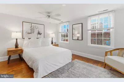 2719 Dumbarton Street NW, Washington, DC 20007 - Photo 16