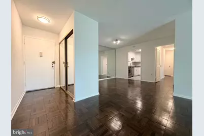 700 7th Street SW #406, Washington, DC 20024 - Photo 18