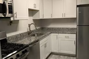 700 7th St SW, Washington, DC 20024 - Photo 1