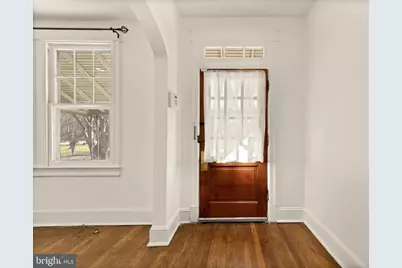 38 Sherman Circle NW, Washington, DC 20011 - Photo 4