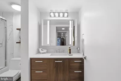 2141 Wisconsin Avenue NW #202, Washington, DC 20007 - Photo 6