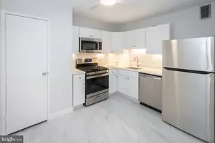 3001 Veazey Terrace NW, Washington, DC 20008 - Photo 2