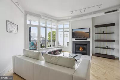 1700 Kalorama Road NW #312, Washington, DC 20009 - Photo 1