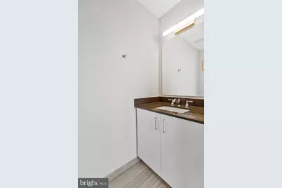 88 V Street SW #201, Washington, DC 20024 - Photo 14