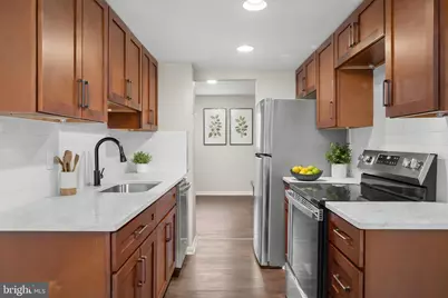 813 Delafield Street NE, Washington, DC 20017 - Photo 2