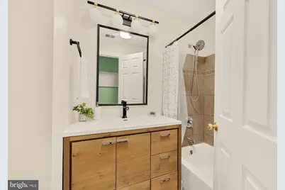 909 8th Street NE, Washington, DC 20002 - Photo 14