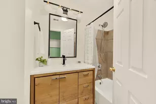 909 8th St NE, Washington, DC 20002 - Photo 14