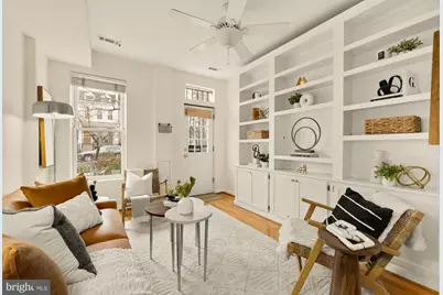 909 8th Street NE, Washington, DC 20002 - Photo 4