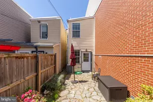 909 8th St NE, Washington, DC 20002 - Photo 24