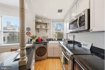 18 9th Street NE #307, Washington, DC 20002 - Photo 8