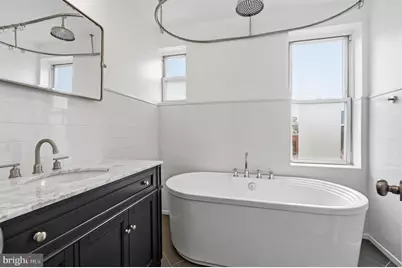 816 13th Street NE, Washington, DC 20002 - Photo 18