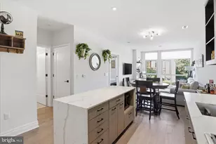 900 11th St SE, Washington, DC 20003 - Photo 6