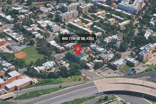 900 11th St SE, Washington, DC 20003 - Photo 36