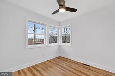 615 Kensington Place NE, Washington, DC 20011 - Photo 16