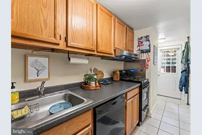 1414 Swann Street NW, Washington, DC 20009 - Photo 30