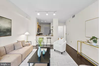 631 D Street NW #1129, Washington, DC 20004 - Photo 6