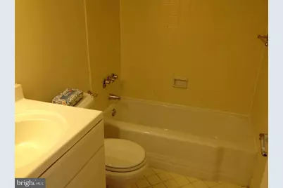 522 21st Street NW #307, Washington, DC 20006 - Photo 2