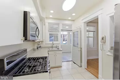 3633 New Hampshire Avenue NW, Washington, DC 20010 - Photo 22