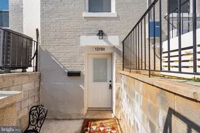 1319 C Street NE #B, Washington, DC 20002 - Photo 4