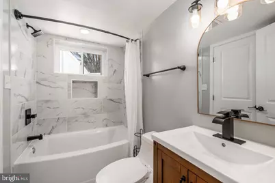 1319 C Street NE #B, Washington, DC 20002 - Photo 20