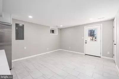 1319 C Street NE #B, Washington, DC 20002 - Photo 8