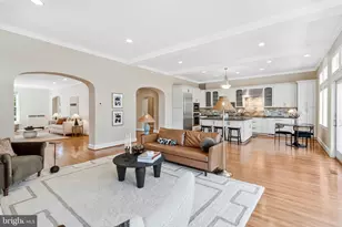 2739 Chesapeake St NW, Washington, DC 20008 - Photo 8