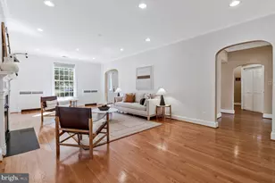 2739 Chesapeake St NW, Washington, DC 20008 - Photo 4