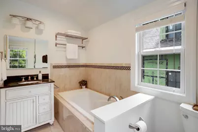 2739 Chesapeake Street NW, Washington, DC 20008 - Photo 24