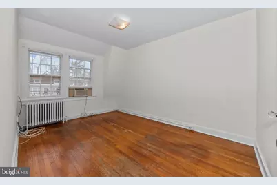 2446 Tunlaw Road NW, Washington, DC 20007 - Photo 32