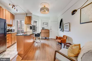 1705 P St NW, Washington, DC 20036 - Photo 2