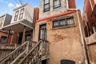 1013 Independence Ave SE, Washington, DC 20003 - Photo 30