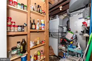 1013 Independence Ave SE, Washington, DC 20003 - Photo 16